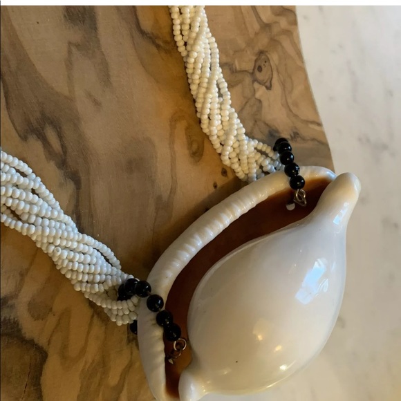 Vintage Cowry Sea Shell And Bead Necklace Bohemian - Picture 2 of 4